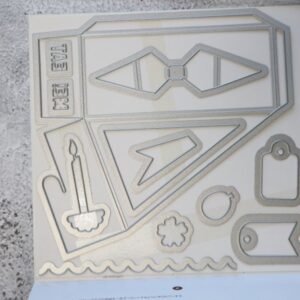 Cutie Pie Thinlits Dies set with 11 metal dies